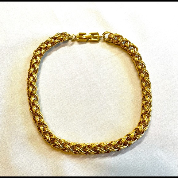 Vintage Givenchy necklace - Picture 1 of 6